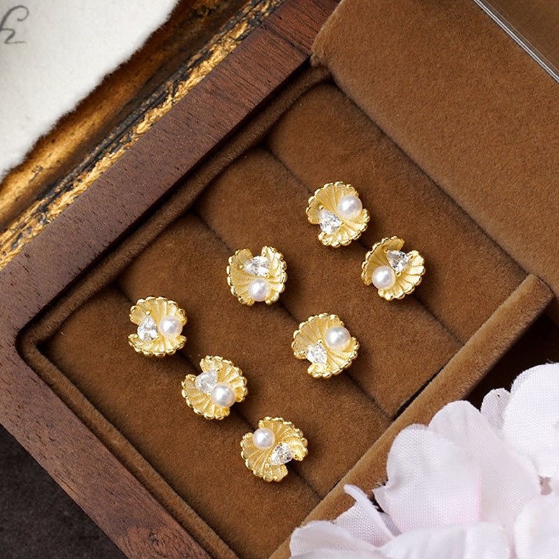 Pearl Shell Earrings