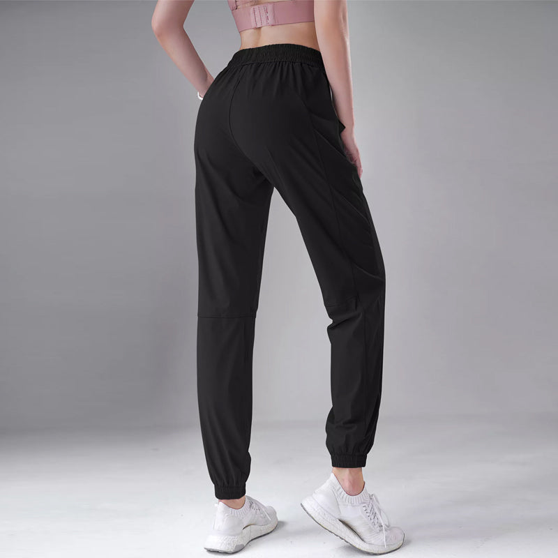 All-Day Wayfarer Mid-Rise Cropped Jogger
