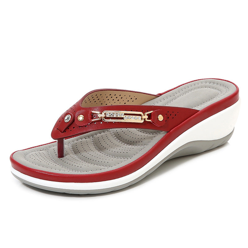 Metal Buckle Beach Flip Flops
