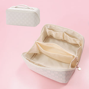 Vintage Pattern Handheld Makeup Bag