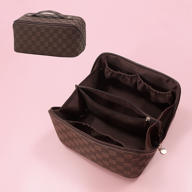Vintage Pattern Handheld Makeup Bag