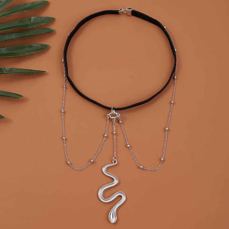 Multi-Layer Metal Leg Chain