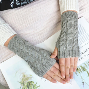 Stylish Woolen Gloves