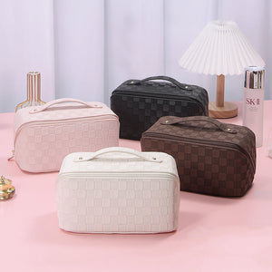 Vintage Pattern Handheld Makeup Bag