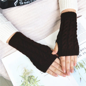 Stylish Woolen Gloves
