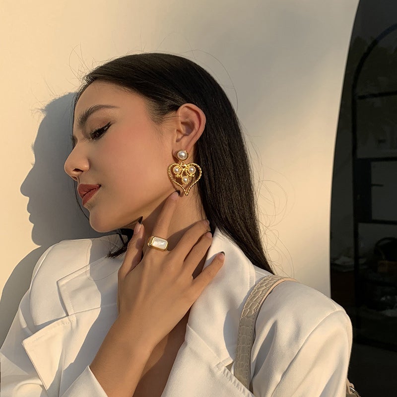 Pearl Heart Hoop Dangle Earrings