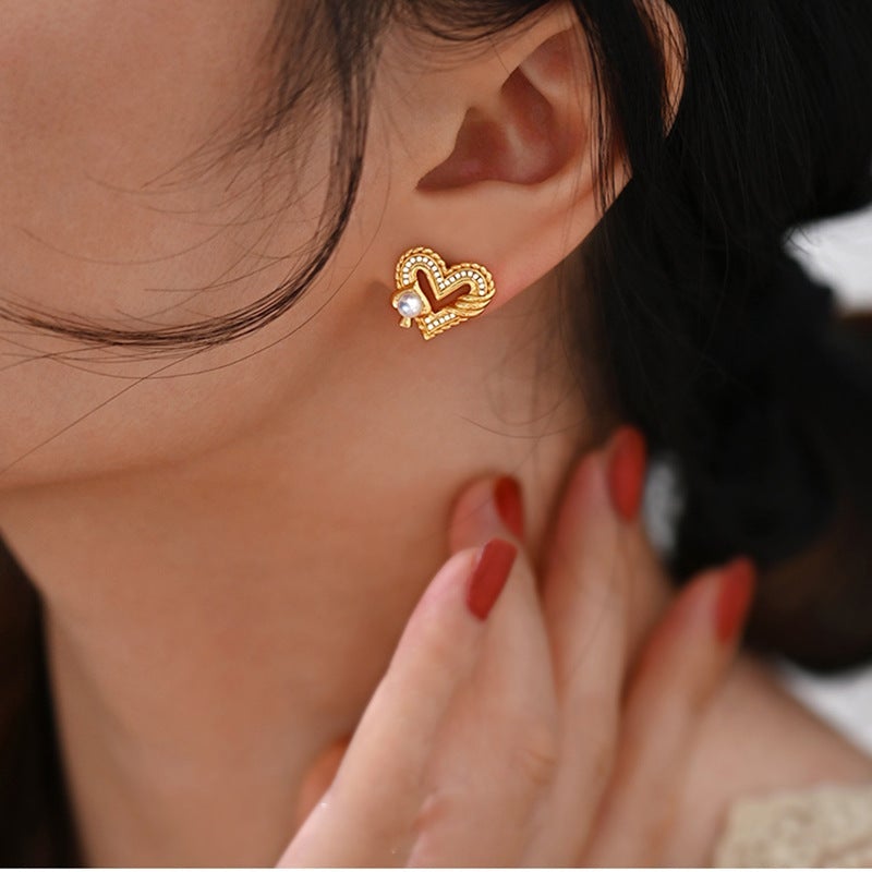 Poker Pearl Earrings