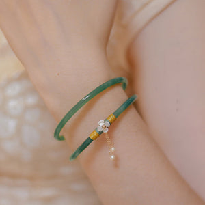 Fine Jade Bangle Bracelets