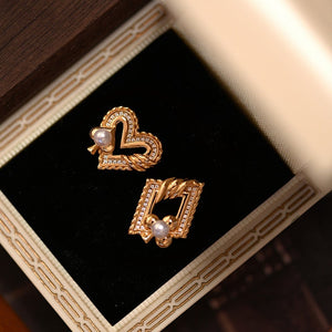 Poker Pearl Earrings