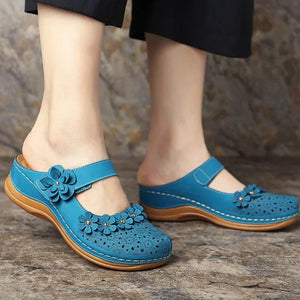 Retro Chic Hole Sandals