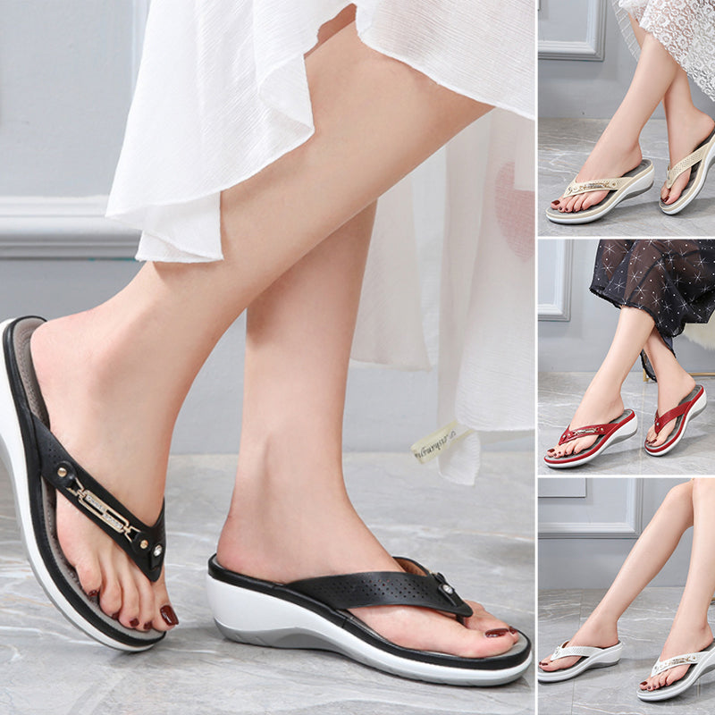Metal Buckle Beach Flip Flops