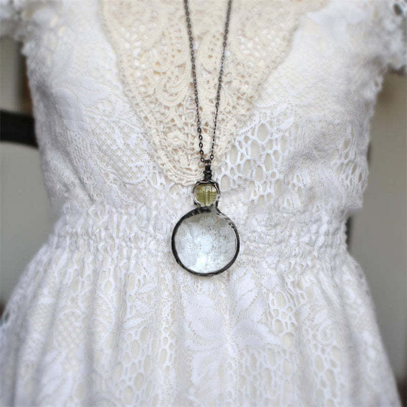 Grands Loupe Pendant Necklace