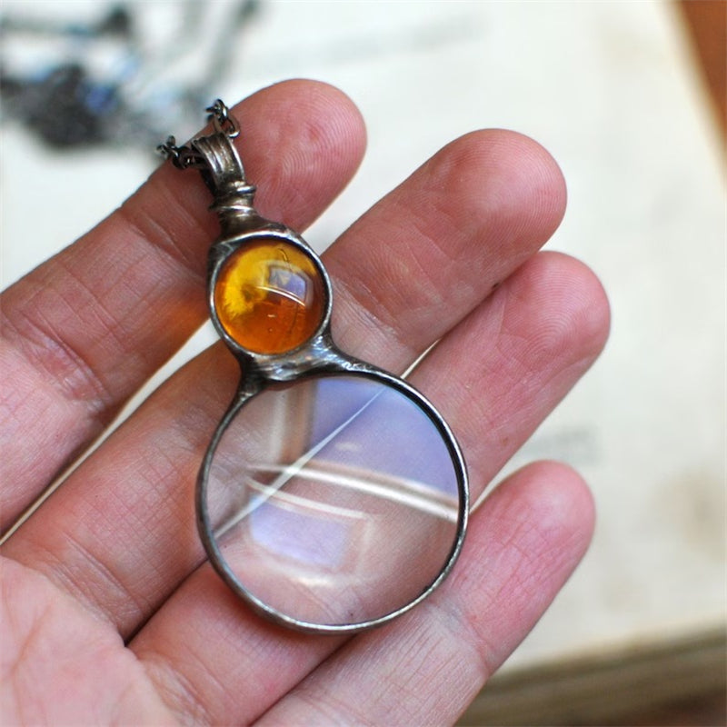 Grands Loupe Pendant Necklace