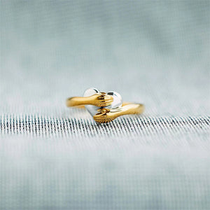 Feel My Love Hug Heart Ring