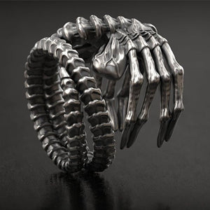 Punk Skeleton Claw Ring