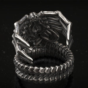 Punk Skeleton Claw Ring